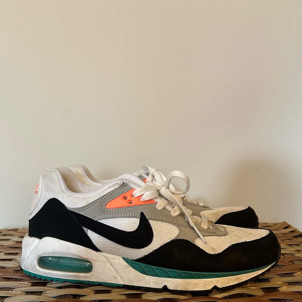 9 | Nike Air Max Correlate